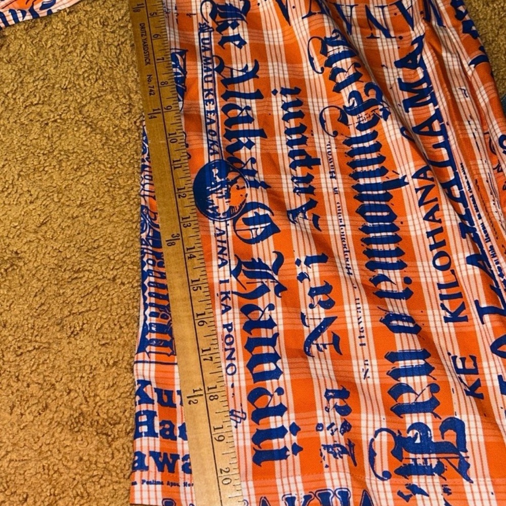 Orange palaka Kauluae Hawaii newsprint pants medium wide leg cropped - Picture 7 of 8